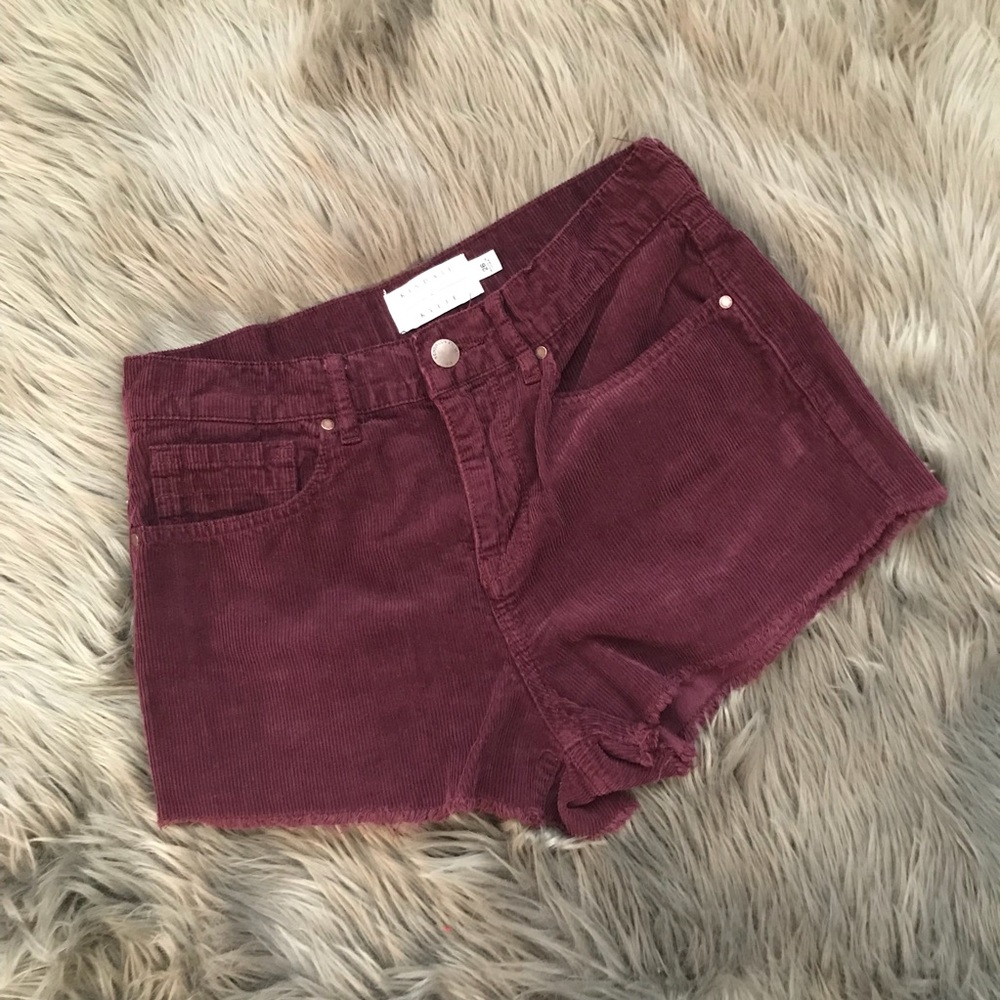 Kendall and Kylie maroon corduroy shorts 💕